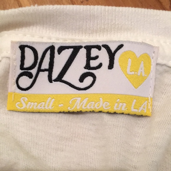 DAZEYLA LIMITED EDITION Graphic Tee - Picture 3 of 4